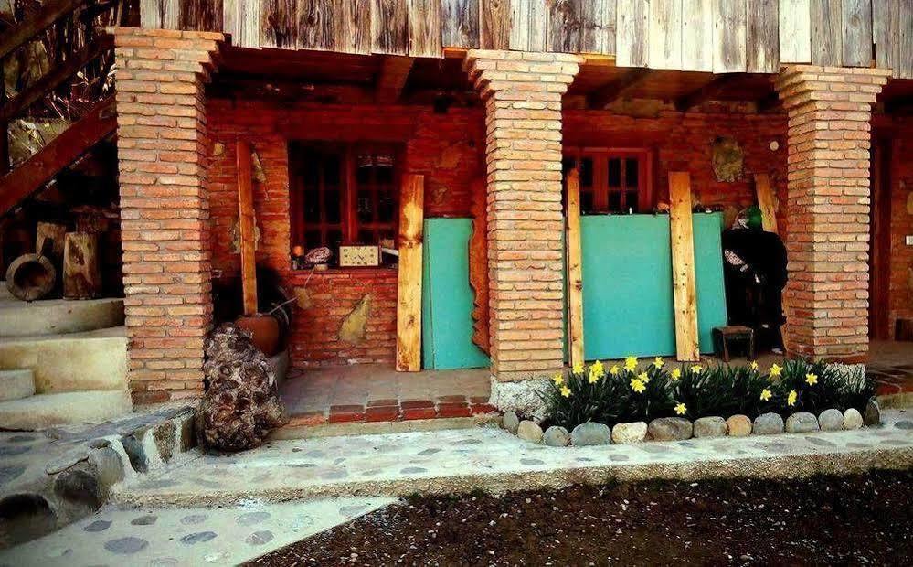 Guest House Gallery Oni Exterior foto
